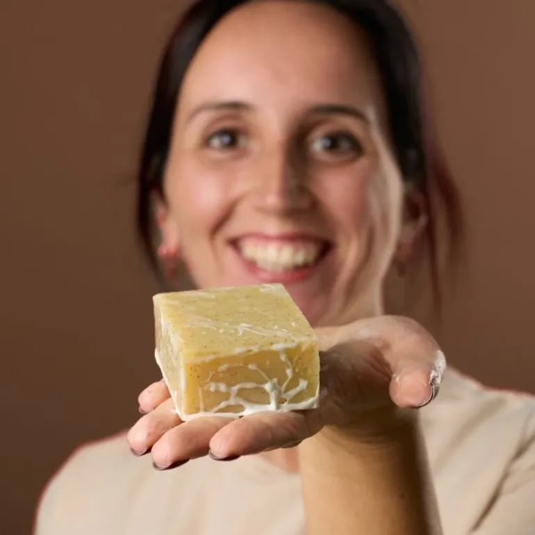 Sapone da doccia mandorla e zenzero