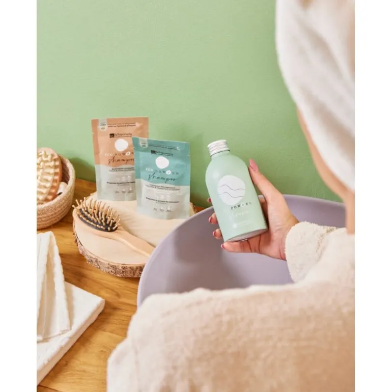 Shampoo in polvere lucidante e seboregolatore